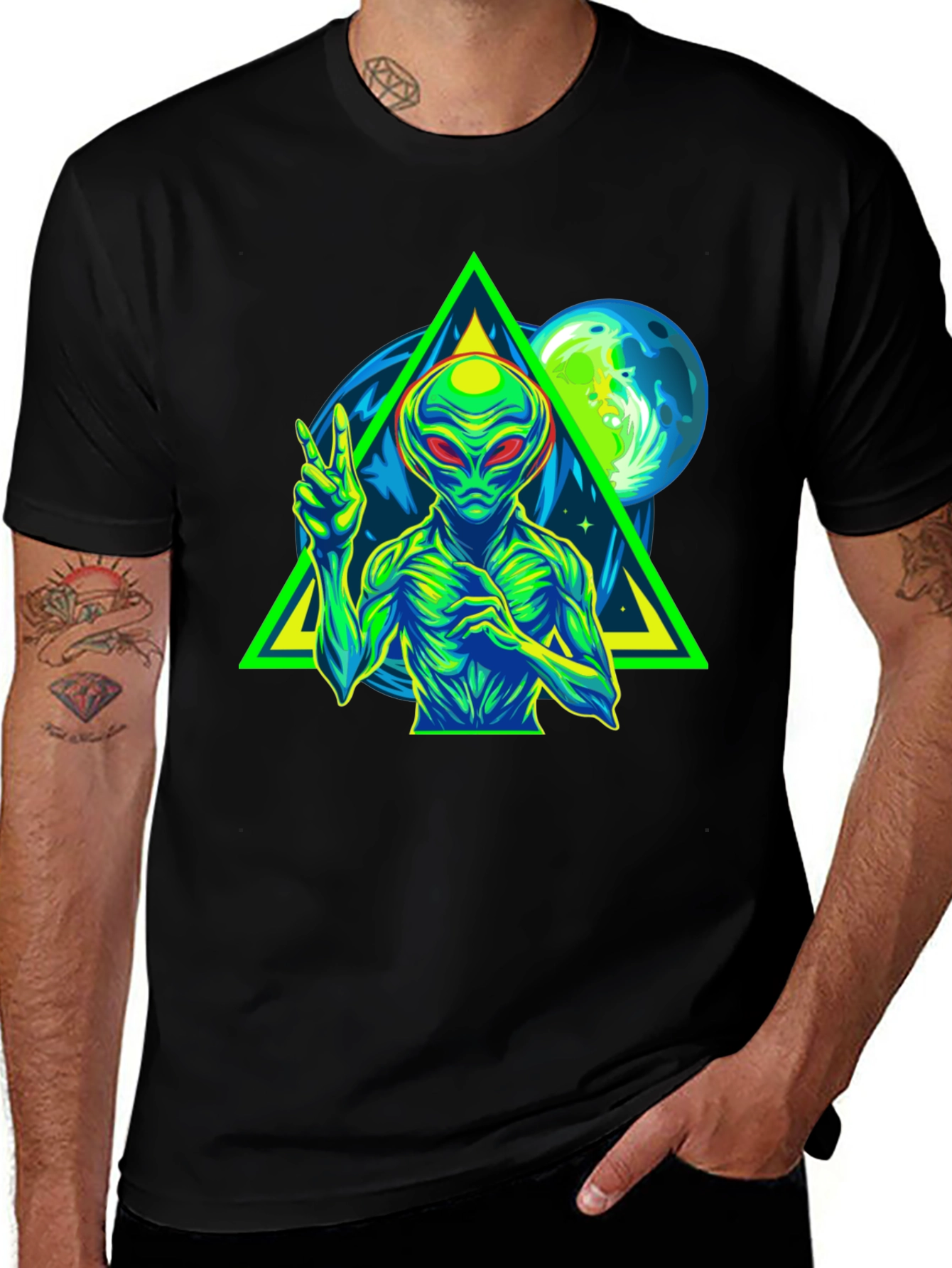 Alien Peace Sign Graphic Tee - Black Cotton T-Shirt