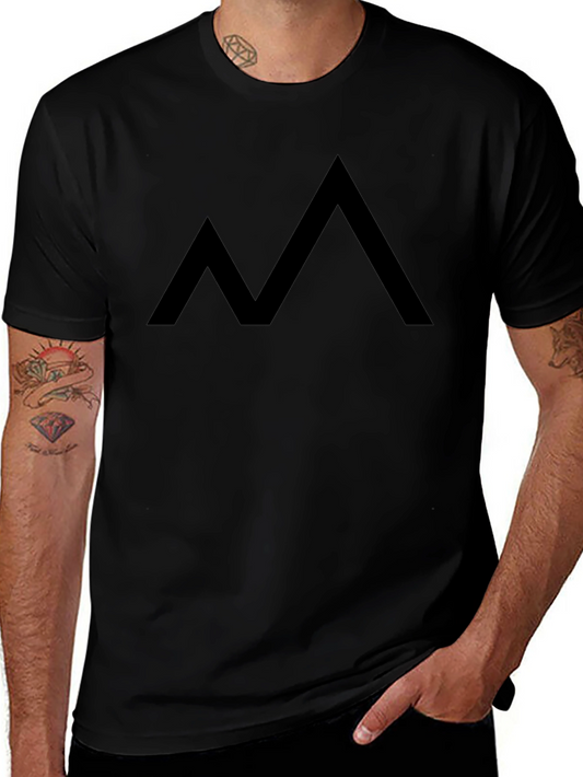 Minimalist Mountain Peak Graphic Tee - Black